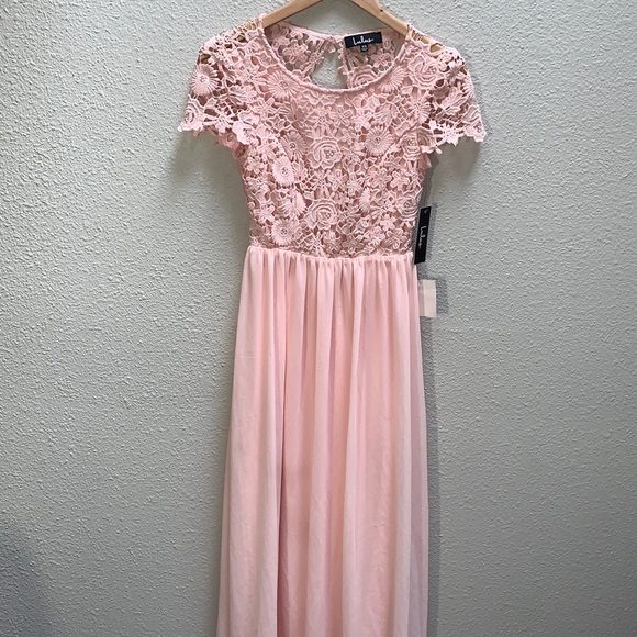 Lulus Dresses & Skirts - Lulus Greatest Lace Maxi Dress light pink lace bodice open back chiffon Skirt XS